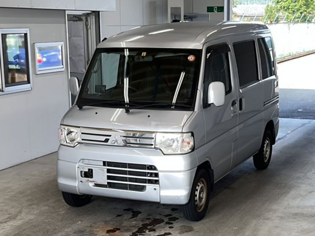 1137 Mitsubishi Minicab van U61V 2013 г. (KCAA Minami Kyushu)